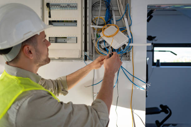 Best Affordable Emergency Electrician  in Pleasant Hill, PA